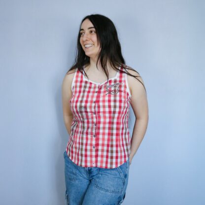 Top femme à carreaux rouges